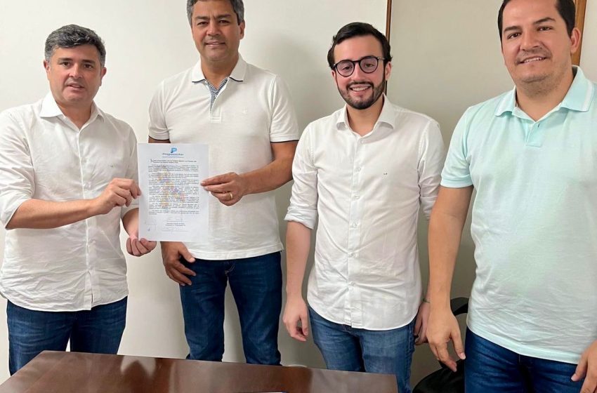 Danniel Godoy Assina Termo de Compromisso com Famílias Atípicas e Reforça Compromisso com Inclusão Social