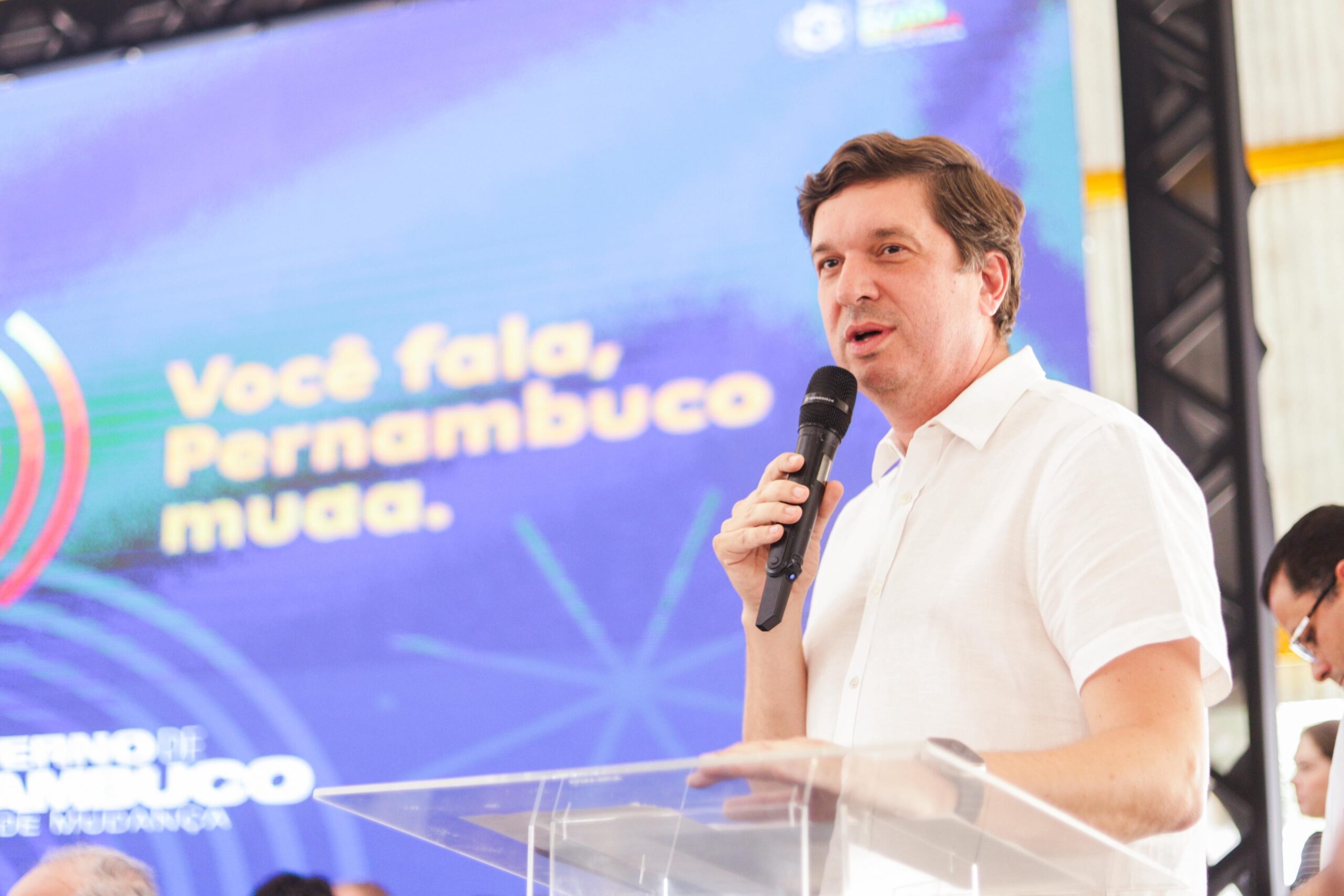 Joãozinho Tenório celebra R$ 120 milhões em investimentos para Salgueiro durante “Ouvir para Mudar”