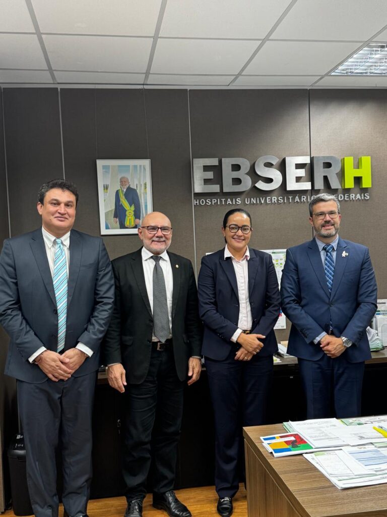 Sertânia pode ganhar Hospital Universitário após reunião entre prefeita Pollyanna Abreu, UFPE e EBSERH