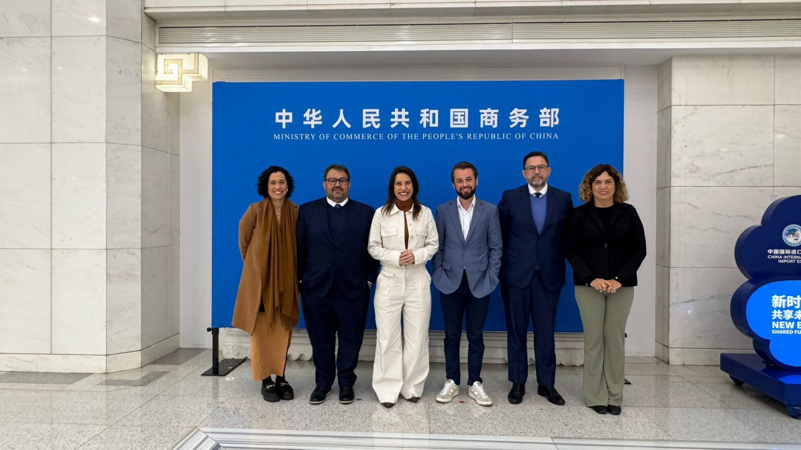 Raquel Lyra apresenta Pernambuco na China e busca rota permanente de comércio e novos investimentos