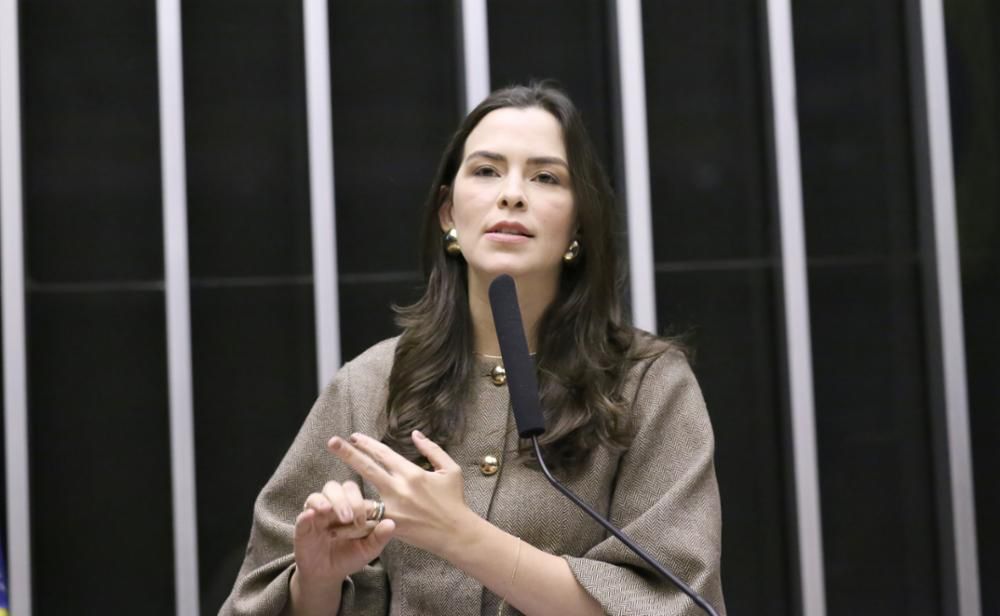 Câmara aprova projeto que estabelece diretrizes no SUS para reduzir mortalidade materna