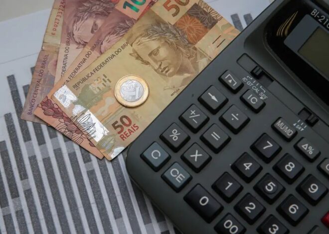 Com segunda parcela do 13º a caminho, especialista orienta como usar a renda extra com planejamento