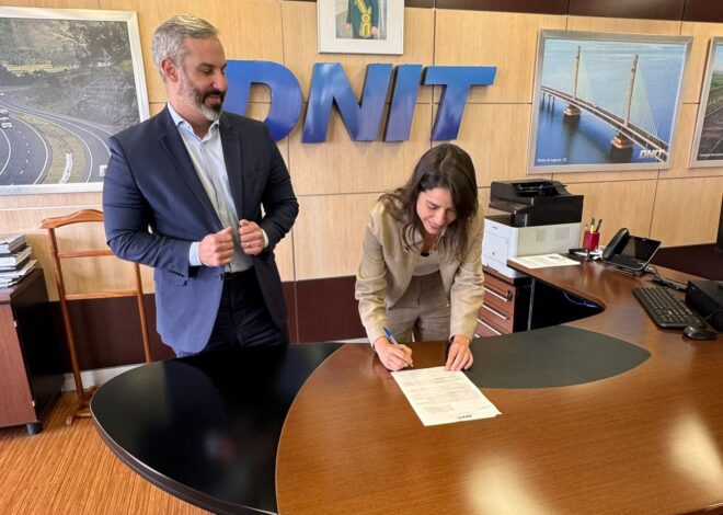Em Brasília, governadora Raquel Lyra garante junto ao DNIT a construção da variante de Toritama, no Agreste Setentrional