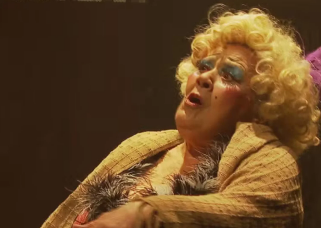 Morre Teuda Bara, fundadora do Grupo Galpão e ícone do teatro brasileiro, aos 84 anos