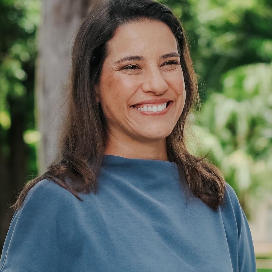 Raquel Lyra lidera tração digital em Pernambuco, aponta estudo da Ativaweb