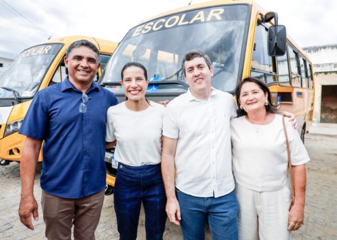 Raquel Lyra autoriza obras, entrega ônibus escolares e anuncia nova ETE em Custódia