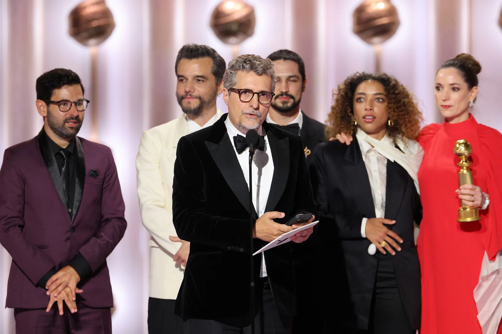 Globo de Ouro: “O Agente Secreto” faz história e garante duas estatuetas para o Brasil