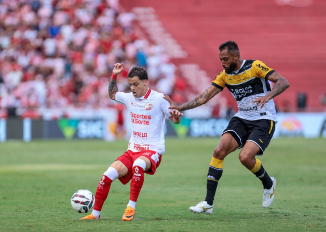 Náutico perde para o Criciúma nos Aflitos e estreia com derrota na Série B