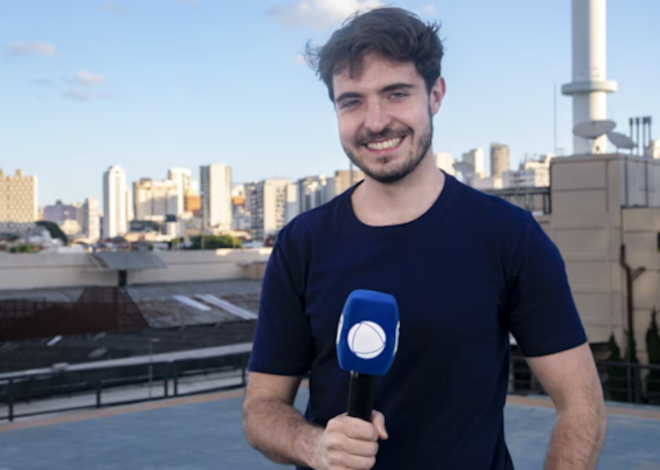 RECORD renova contrato com João Augusto Liberato e anuncia novo quadro no Domingo Espetacular