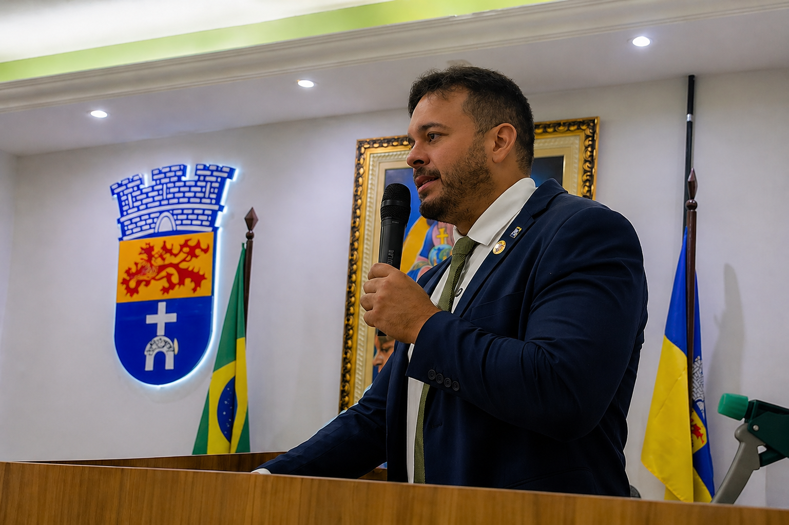 Câmara de Olinda aprova projetos de Alessandro Sarmento sobre inclusão e transparência pública