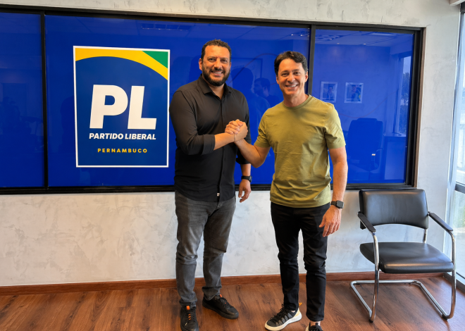 Robson Ouro Preto é recebido por Anderson Ferreira e reforça articulação política rumo a 2026