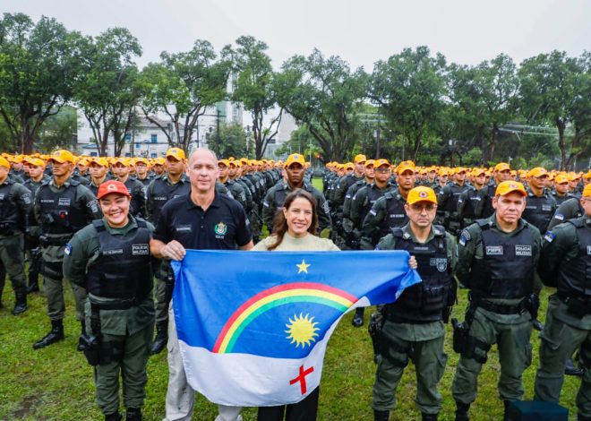 Governadora Raquel Lyra entrega mais de 2 mil novos policiais militares para reforçar segurança no Grande Recife