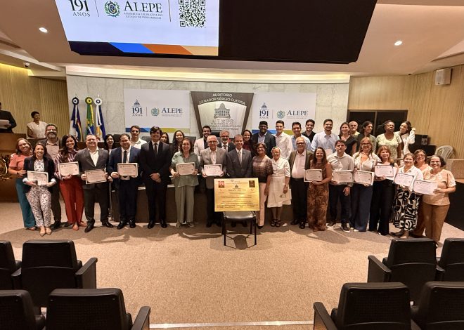 Feitosa homenageia programa de transplante cardíaco do PROCAPE/UPE em sessão solene na ALEPE